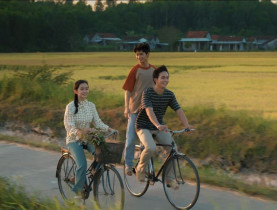  - "Ngày xưa có một chuyện tình" gây choáng ngợp với visual 3 diễn viên chính và thiên nhiên Phú Yên trong trẻo