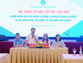  - Bảo hiểm xã hội Quảng Bình đối thoại với doanh nghiệp và người lao động 