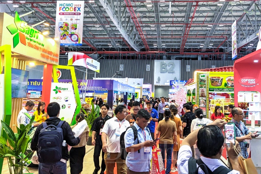 HCMC FOODEX 2024 thu hút 400 doanh nghiệp, hiệp hội trong nước và quốc tế tham dự - 1