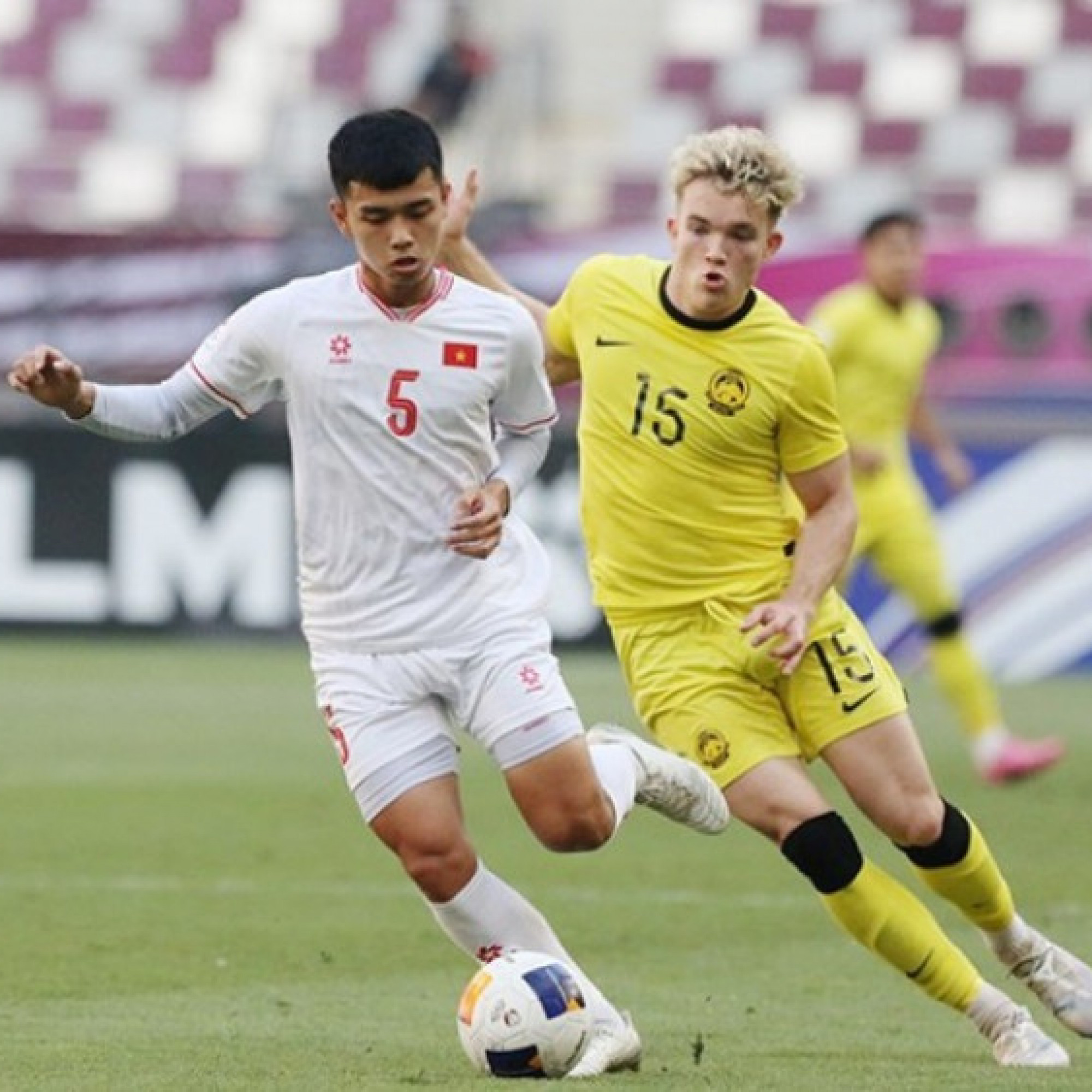 - Video bóng đá U23 Việt Nam - U23 Malaysia: Siêu phẩm Văn Khang, lợi thế mong manh (U23 châu Á)