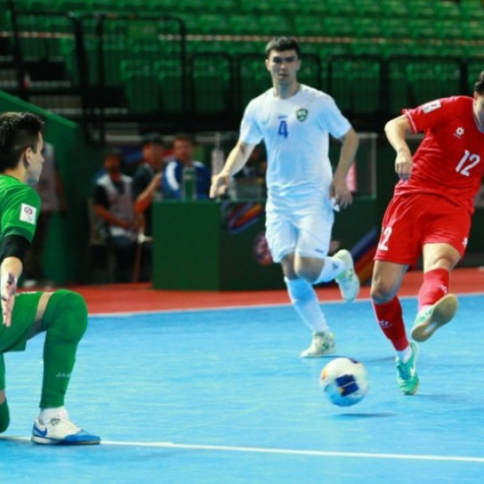  - Nghẹt thở futsal Việt Nam tranh suất World Cup: Cột dọc từ chối "vé vàng"