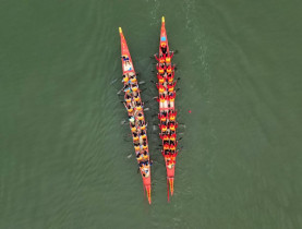Tưng bừng giải đua thuyền truyền thống vô địch quốc gia trên sông Nhật Lệ