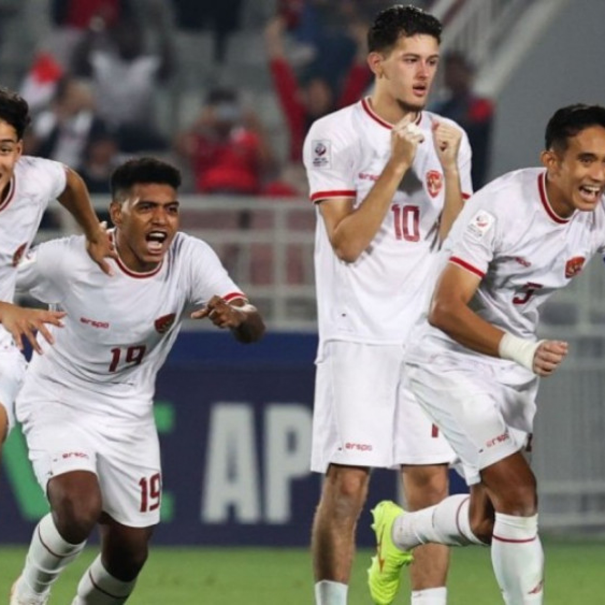  - Loạt luân lưu đau tim đưa U23 Indonesia vào bán kết châu Á: Vỡ òa sau 24 cú sút
