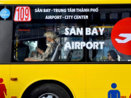 Chuyển động - Xe buýt từ sân bay Tân Sơn Nhất sẽ hoạt động 24/24 suốt kỳ nghỉ lễ 30/4-1/5