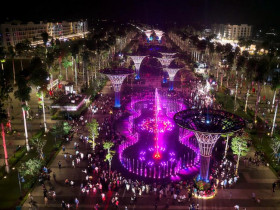  - Lần đầu tiên Thanh Hóa có quảng trường biển đẹp như 'Singapore giữa lòng Sầm Sơn'