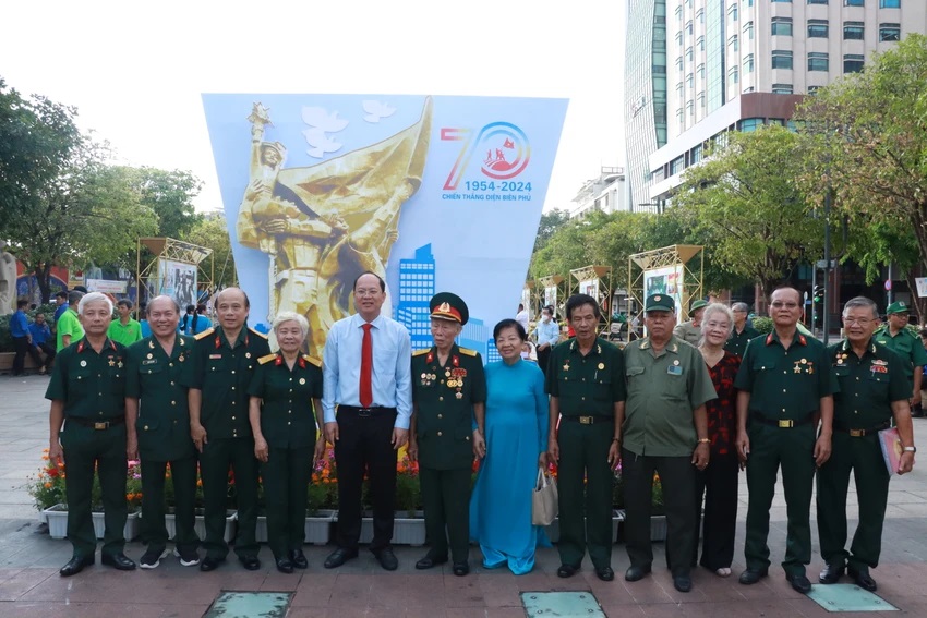Triển lãm tôn vinh chiến thắng Điện Biên Phủ tại TP.HCM - 3