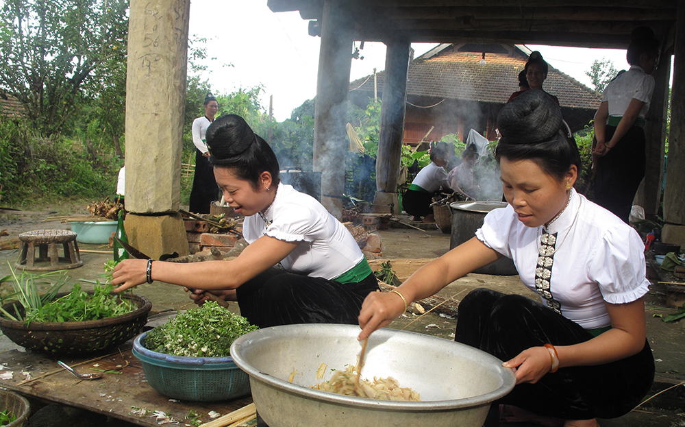 Lên Điện Biên, thưởng thức nghệ thuật ẩm thực độc đáo của người dân địa phương - 1