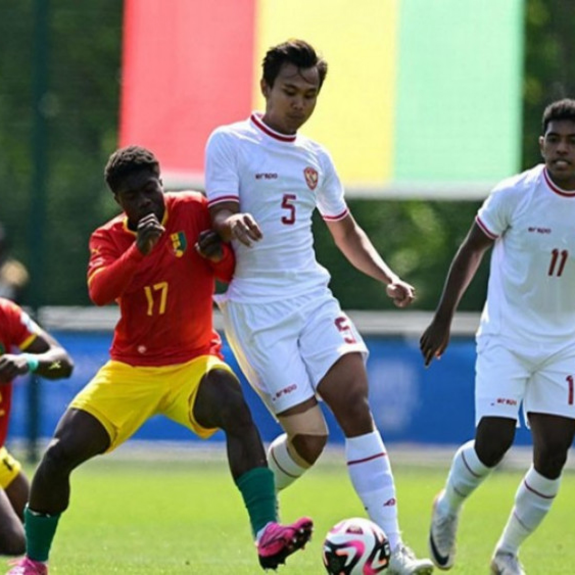  - Trực tiếp bóng đá U23 Indonesia - U23 Guinea: Đội bóng châu Phi vượt lên (Play-off Olympic)