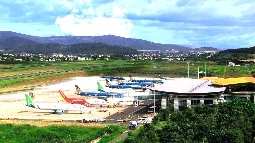 Lâm Đồng đề nghị Vietnam Airlines mở đường bay quốc tế để kích cầu du lịch - 1