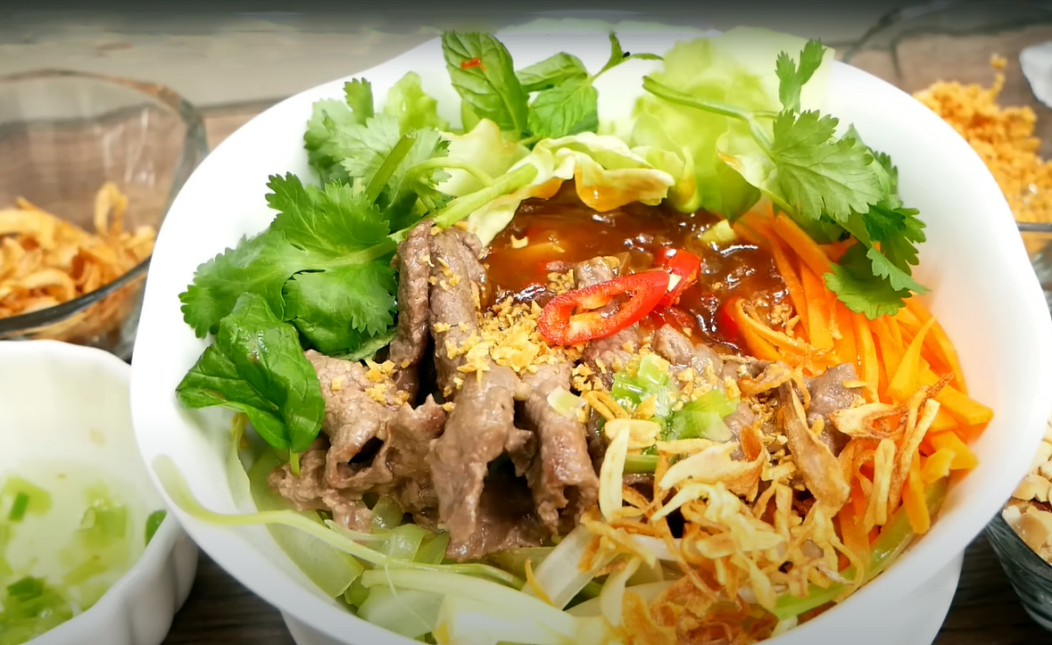 Món ăn Việt Nam nằm trong 100 món trộn ngon nhất thế giới - 1