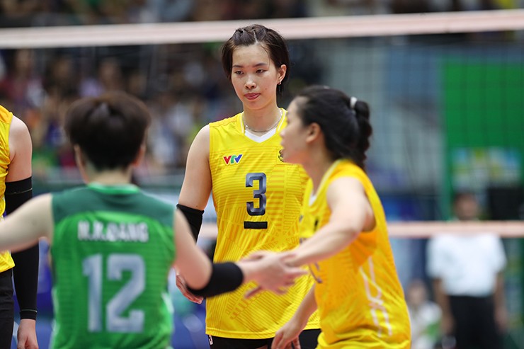 Đỉnh cao bóng chuyền nữ Việt Nam: Thanh Thúy khóc vì "người đặc biệt", Ninh Bình vào chung kết - 2