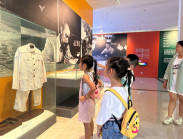 Về Đồng Tháp thăm Nhà trưng bày “Chủ tịch Hồ Chí Minh với Cách mạng Việt Nam”