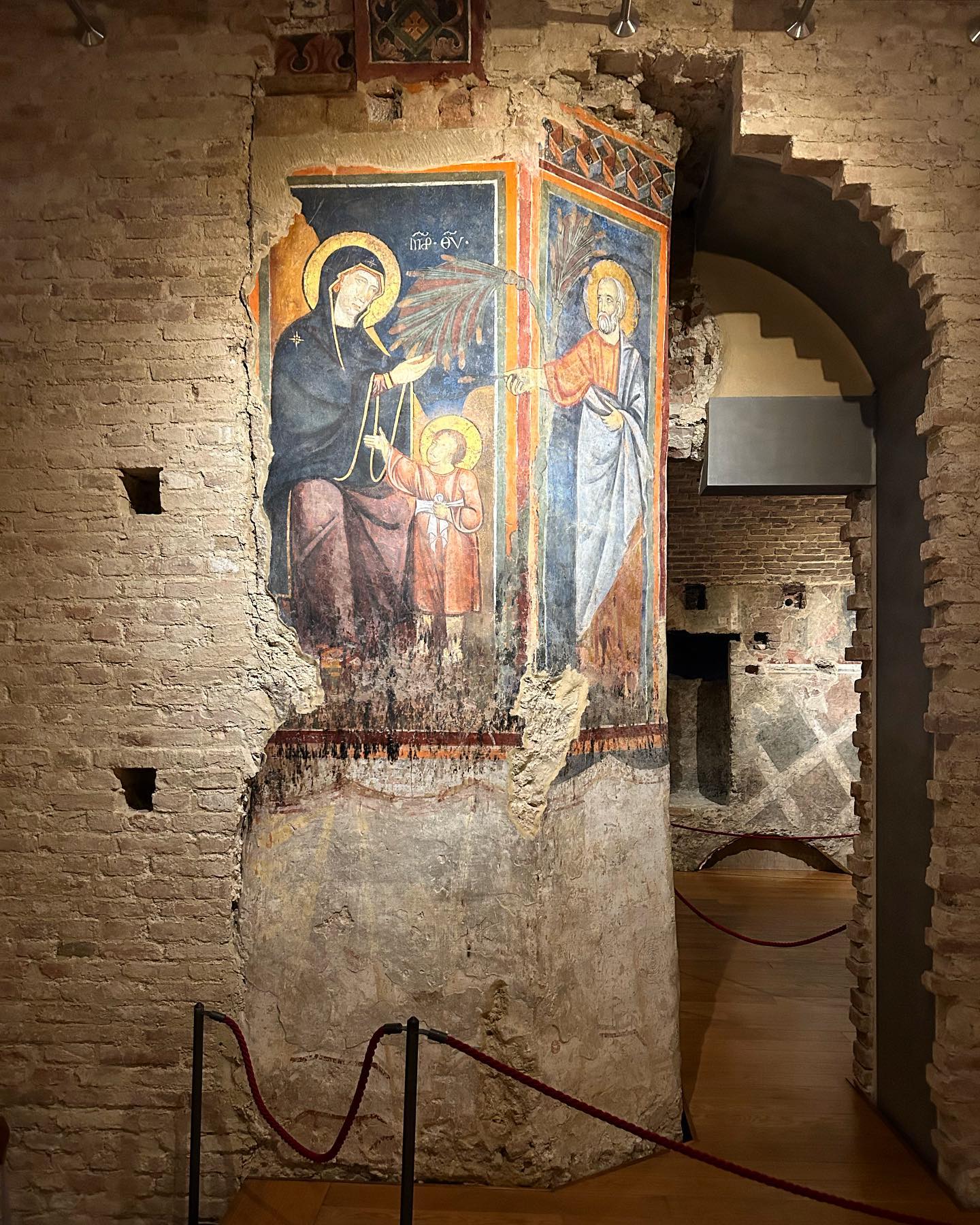 Đắm chìm trong thế giới cổ tích lãng mạn Siena - 8