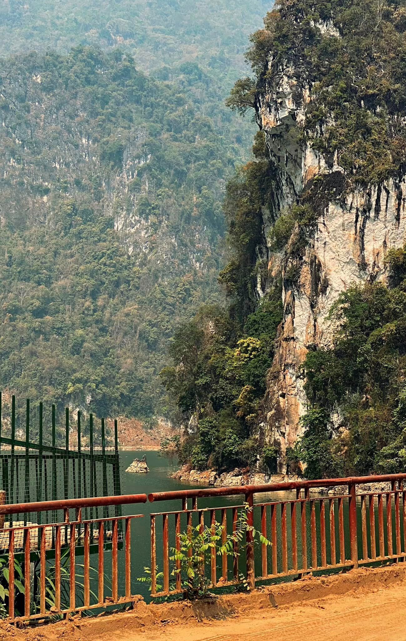 Điện Biên - Nơi lưu giữ những ký ức lịch sử và vẻ đẹp thiên nhiên hoang sơ - 11