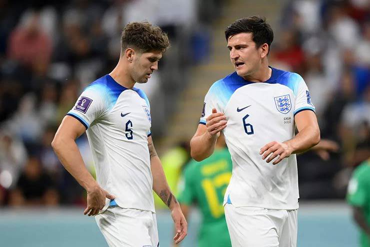 ĐT Anh loại 7 tuyển thủ trước EURO: "Nín thở" khả năng Maguire & Shaw bị gạch tên - 2