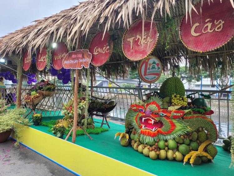Lễ hội - Thưởng thức hoa thơm quả ngọt tại chợ nổi trái cây trên bến dưới thuyền
