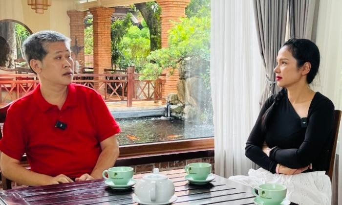 NS Phước Sang sụt 30kg, mắt phải bị ảnh hưởng sau cơn đột quỵ não - 1