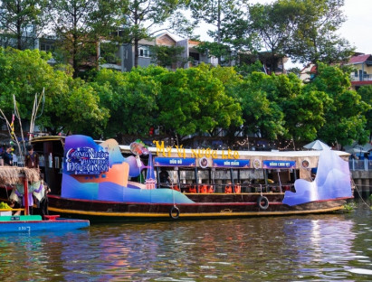 Lễ hội - Nhộn nhịp không gian ‘Trên bến dưới thuyền’ tại kênh Nhiêu Lộc