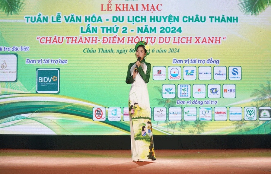 Cùng Hoa hậu Nguyễn Thanh Hà khám phá những điều kỳ thú ở Bến Tre - 1