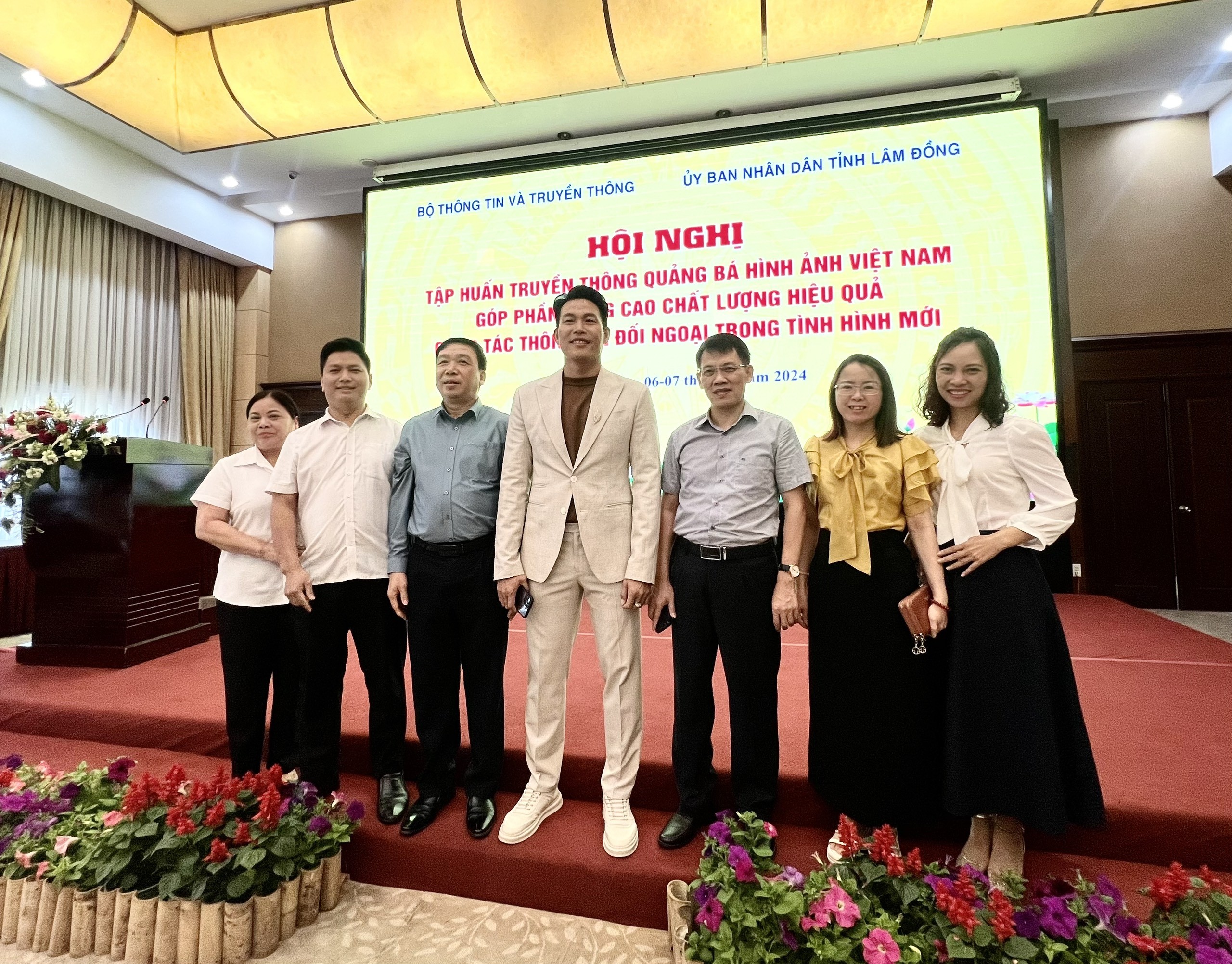 Nhạc sĩ Quách Beem góp phần quảng bá hình ảnh Việt Nam bằng dự án âm nhạc - 1