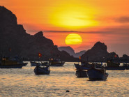 Du khảo - Bình minh mê hoặc ở Bãi Rạng Quy Nhơn
