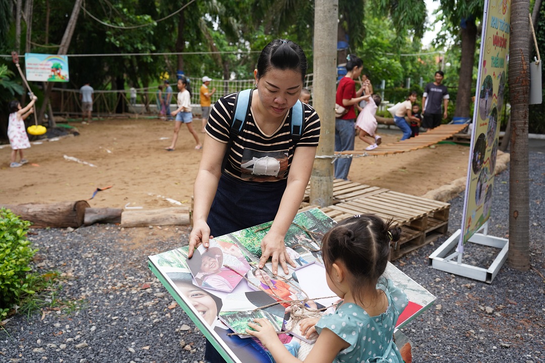 vao he, cong vien tai tp.hcm mo khu tro choi van dong mien phi cho tre em - 11