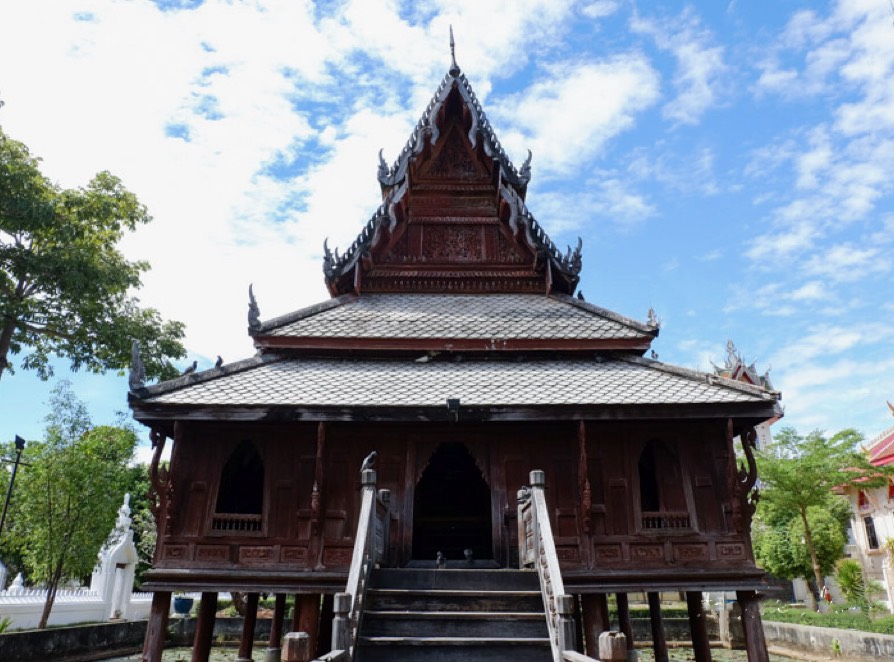 3 ngôi chùa nên ghé thăm khi đến Ubon Ratchathani, Thái Lan - 5