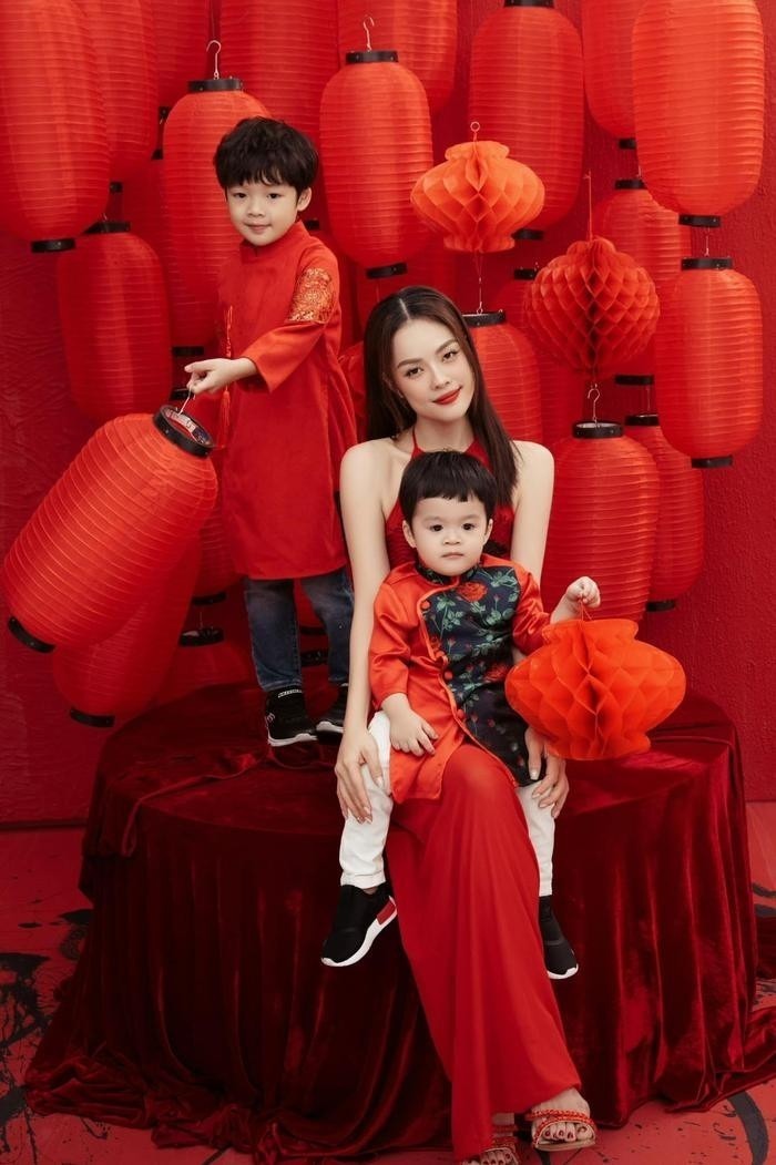 Dương Cẩm Lynh đã trả hết nợ, được mời đi đóng phim và đắt show sự kiện - 2