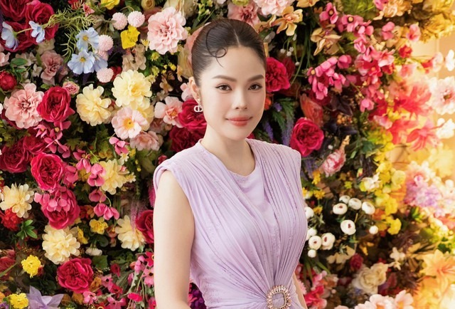 Dương Cẩm Lynh đã trả hết nợ, được mời đi đóng phim và đắt show sự kiện - 1