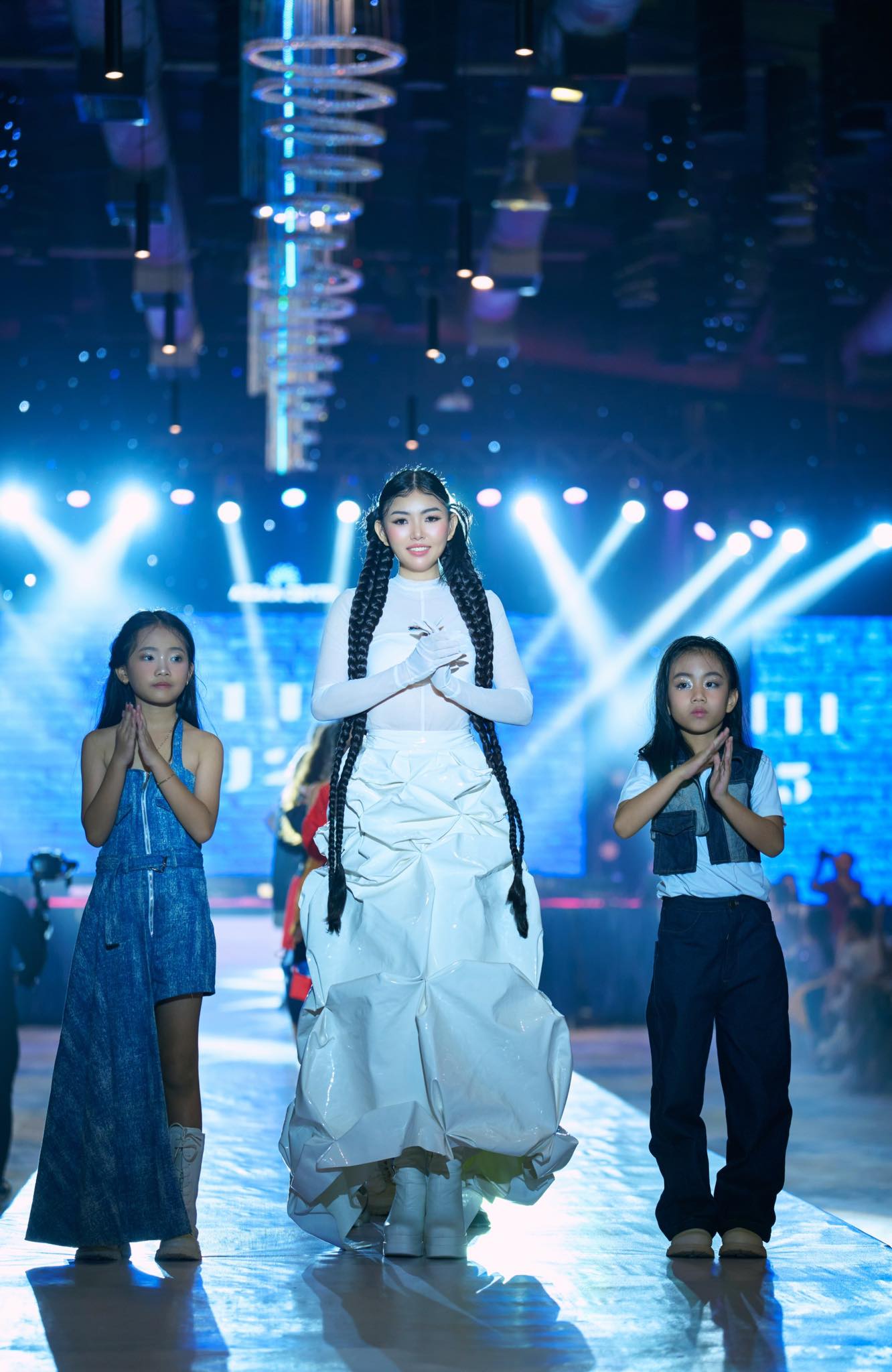 Premier Fashion Show 2024 - Show diễn thời trang nhằm gây quỹ cho các bệnh nhi ung thư - 1