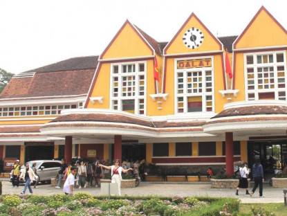 Chuyện hay - Lâm Đồng có nhiều sản phẩm du lịch thu hút du khách dịp Hè