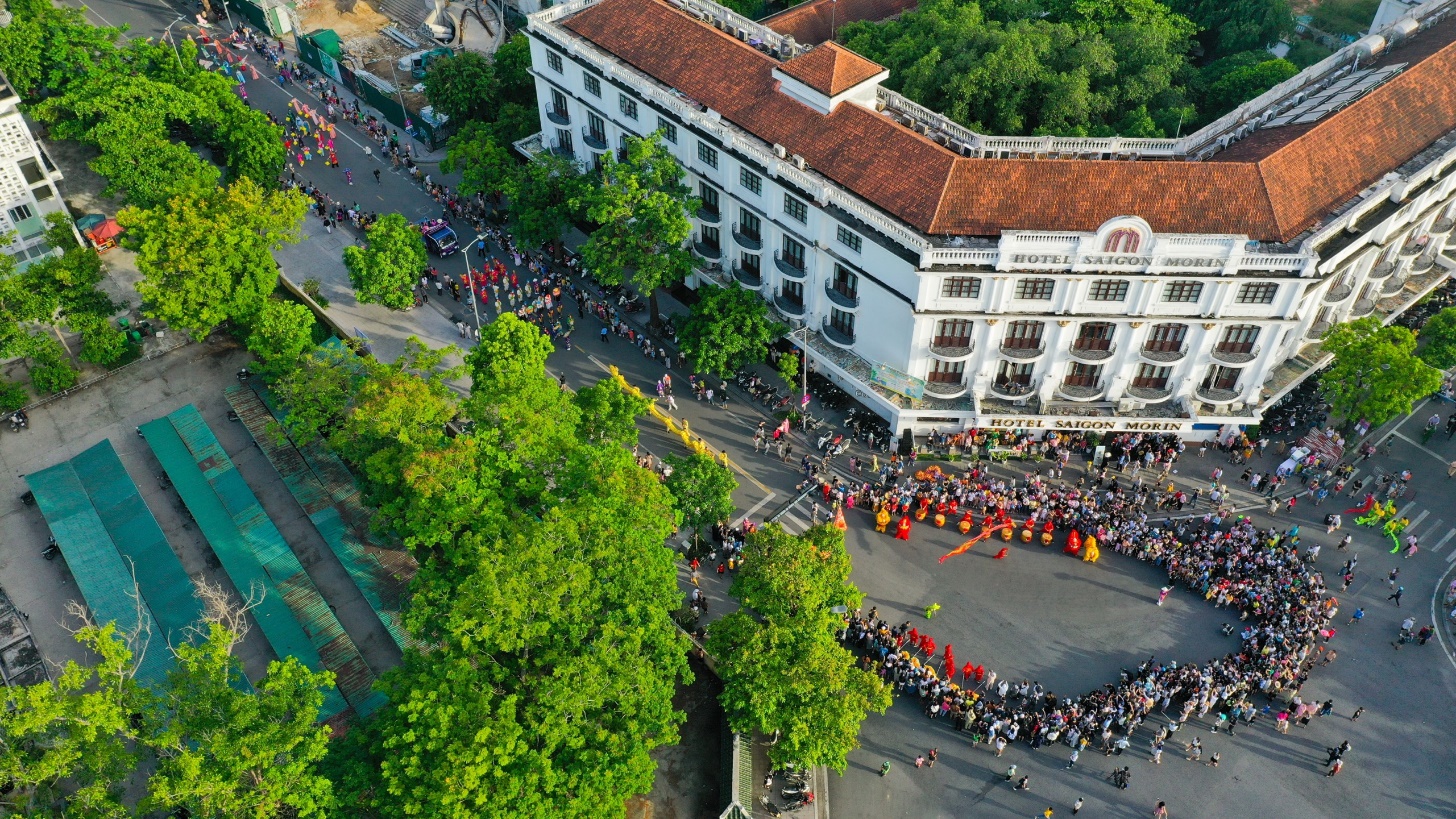 Huế đón hơn 100.000 lượt khách trong Tuần lễ Festival - 2