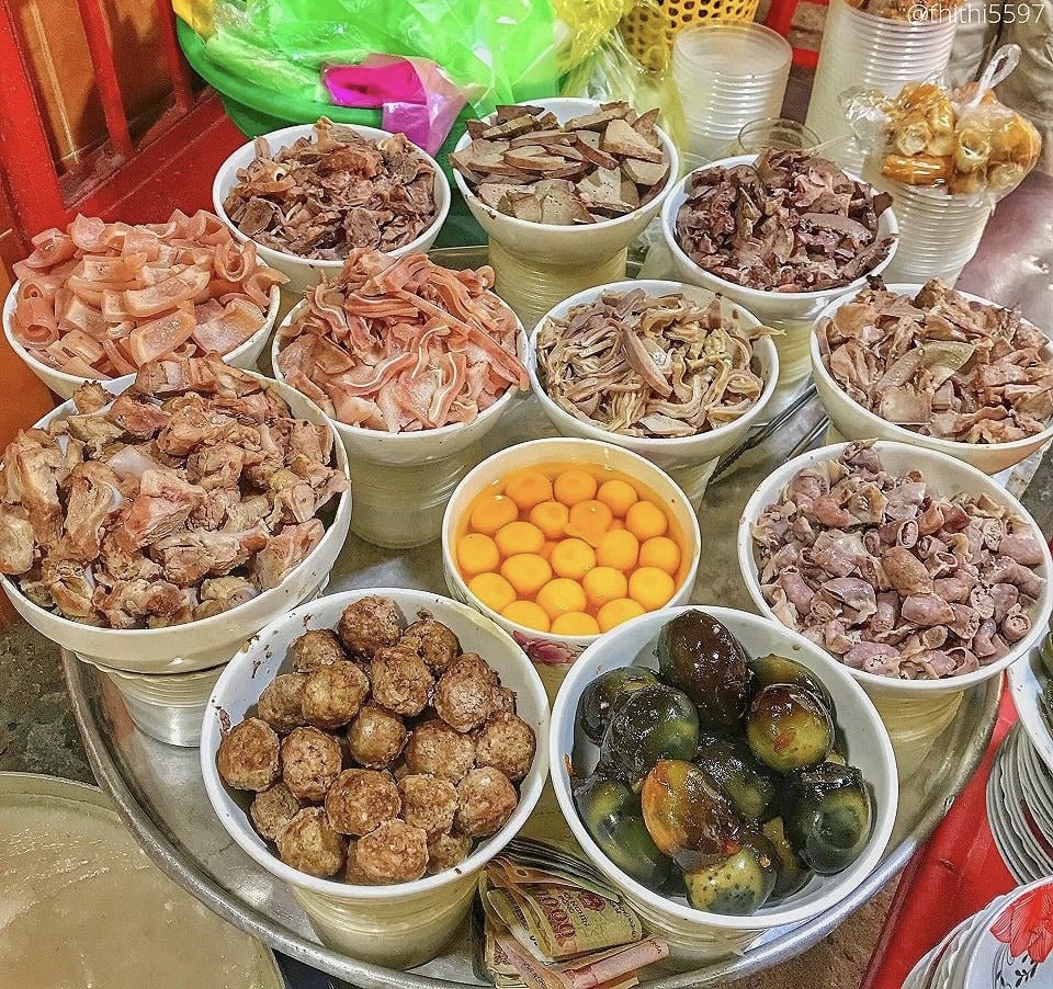 Ngày mưa đi ăn ở Sài Gòn: "Ô bỗng ngon ghê!” - 3