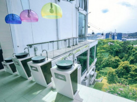  - Singapore: Nơi "xả nước" sau khi đi vệ sinh cũng là luật!