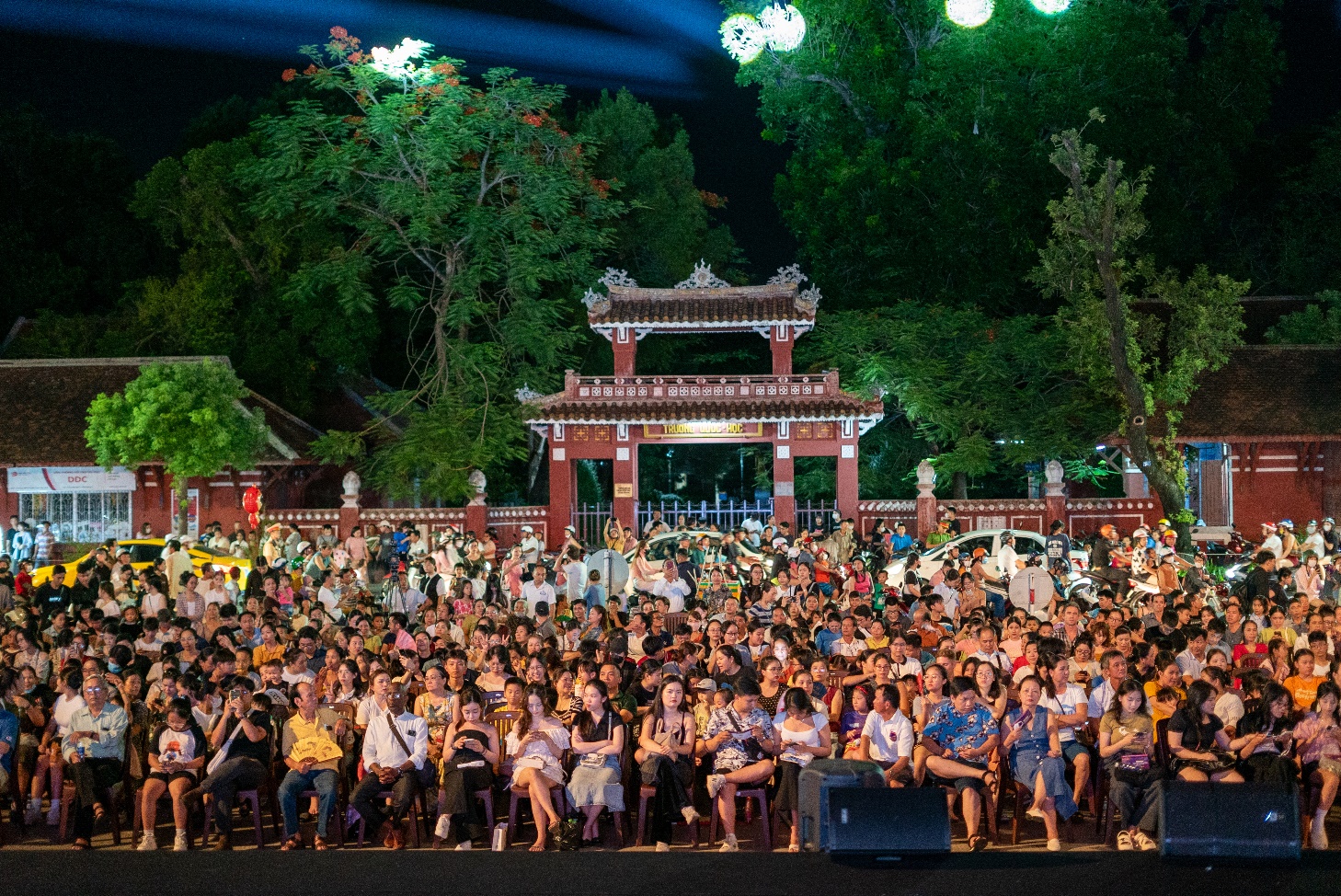 6 ngày đêm rộn ràng trong bầu không khí tươi vui của Festival Huế - 3