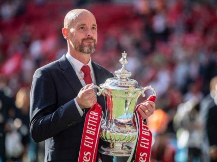 Dàn sao MU quẩy hết nấc ăn mừng vô địch FA cup, Hojlund nhảy quên lối về