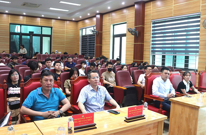 Nâng cao nghiệp vụ du lịch và khách sạn để phát triển bền vững - 1