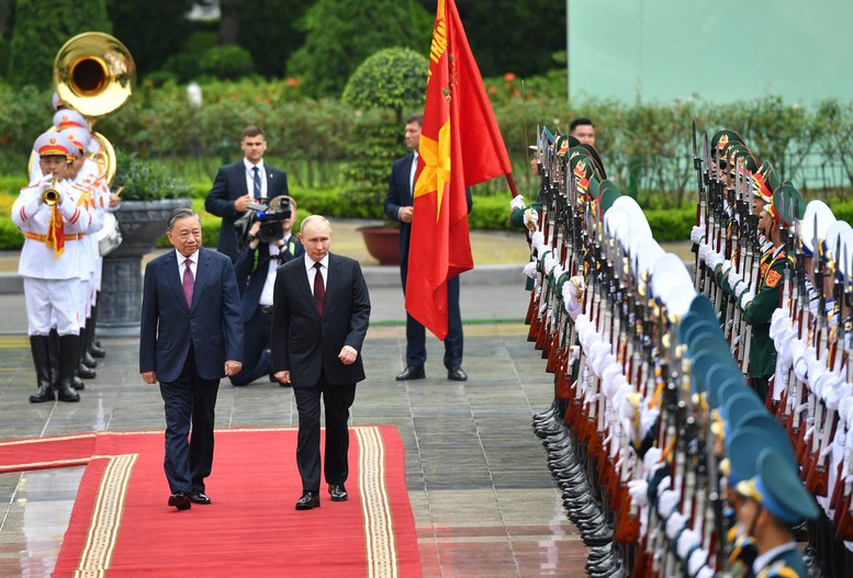 Chủ tịch nước Tô Lâm chủ trì lễ đón chính thức Tổng thống Liên bang Nga Vladimir Putin - 1