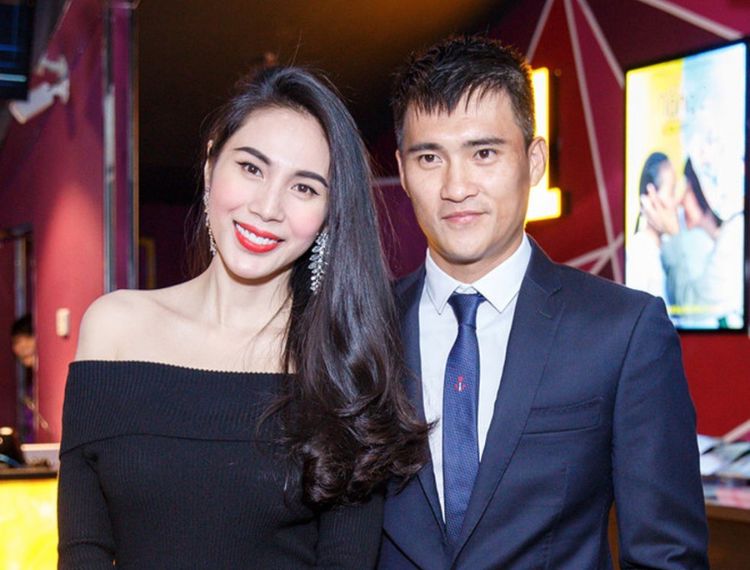 Công Vinh nói rõ lý do không tương tác với Thủy Tiên trên mạng xã hội khiến tin đồn ly hôn nổ ra - 1