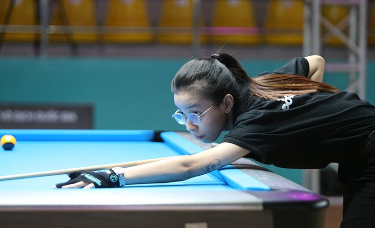 Cú sốc bi-a pool nữ VN: “Bóng hồng” đang bị sốt vẫn thắng đàn chị nhiều thành tích - 2