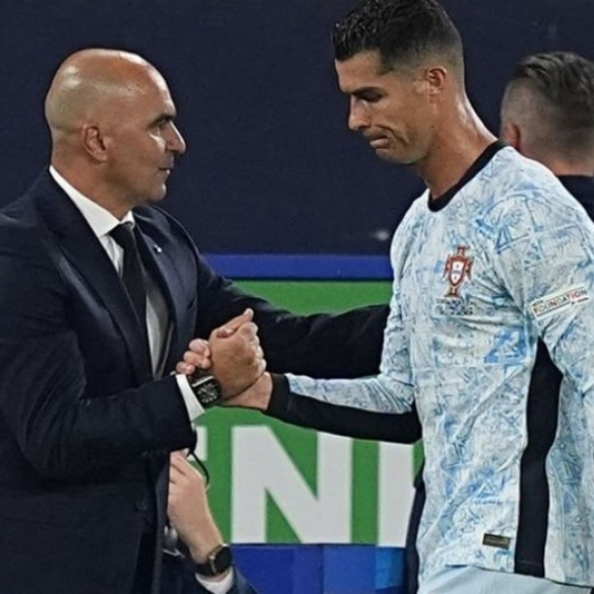  - HLV Bồ Đào Nha nói lý do cho Ronaldo nghỉ sớm, thua tâm phục khẩu phục Georgia