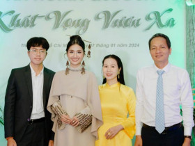  - Nguyễn Thanh Hà: "Làm hoa hậu thật hạnh phúc khi gia đình ở bên"