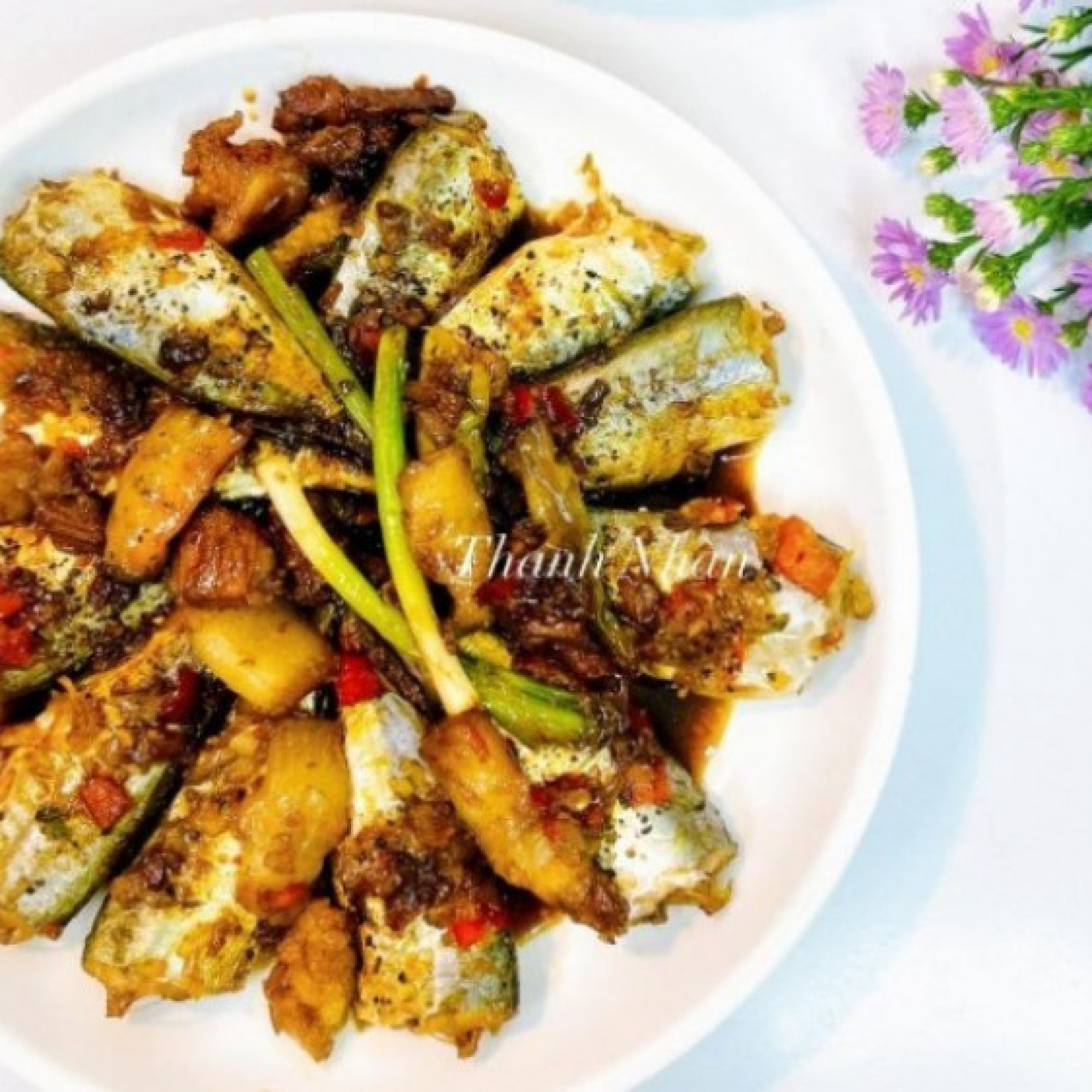 Loại cá biển rẻ tiền kho cùng thứ nước này cả nhà đánh bay nồi cơm