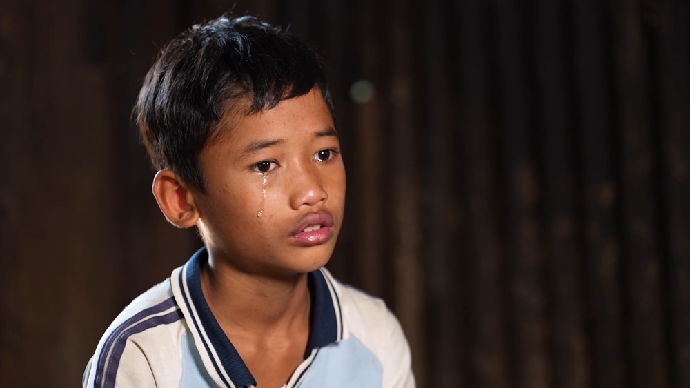 Cậu bé dân tộc Cơ Ho mất mẹ, không ngừng ước mơ trở thành bác sĩ chữa bệnh cho người nghèo - 2