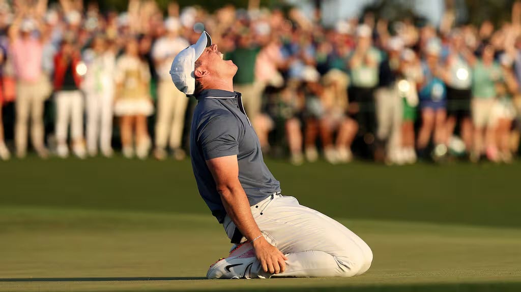 “11 năm, 1 cú đánh, bỏ túi 4,2 triệu euro”: Giọt nước mắt McIlroy và cuộc chinh phục vĩ đại - 1