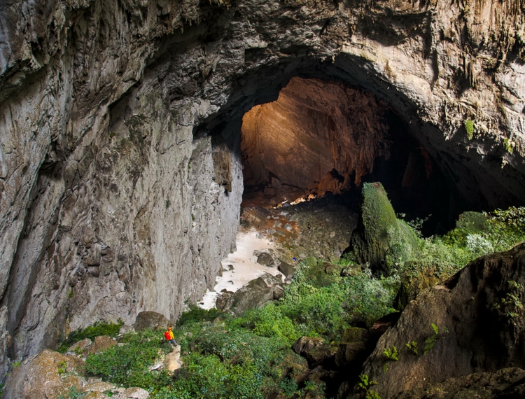 Phong Nha-Kẻ Bàng là 'thủ phủ' du lịch mạo hiểm
