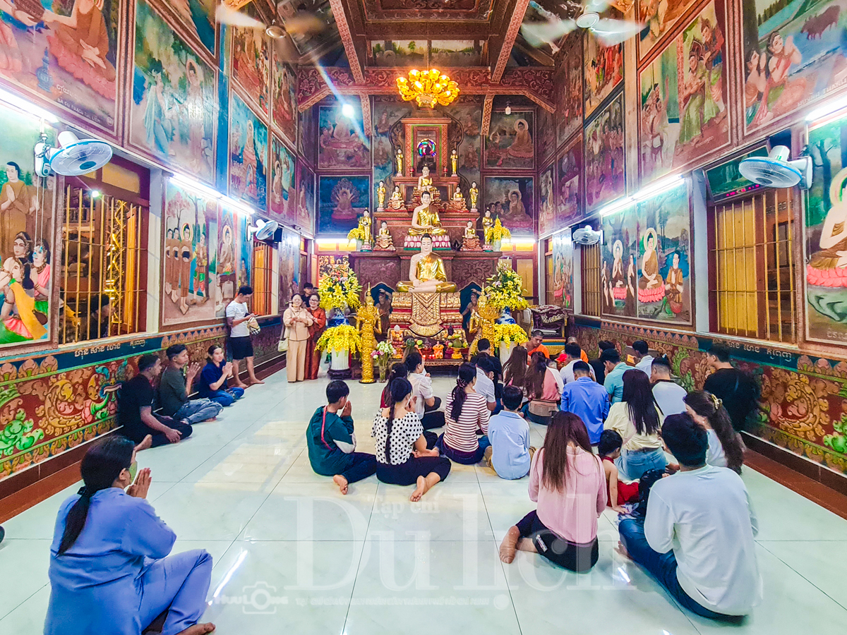 Sắc màu Chol Chnam Thmay rực rỡ giữa lòng Sài Gòn - 8