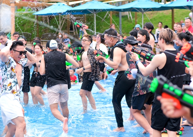 Khởi động mùa hè rực rỡ với ‘Summer Fest 2025’ ở Phan Thiết - 4