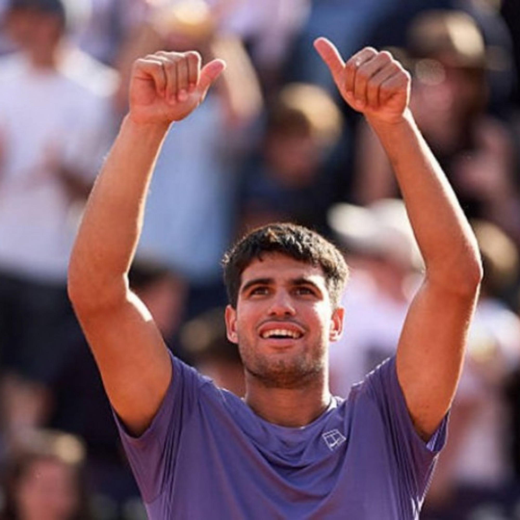  - Bán kết tennis Barcelona Open: Alcaraz tái ngộ đối thủ suýt thắng mình ở Monte Carlo