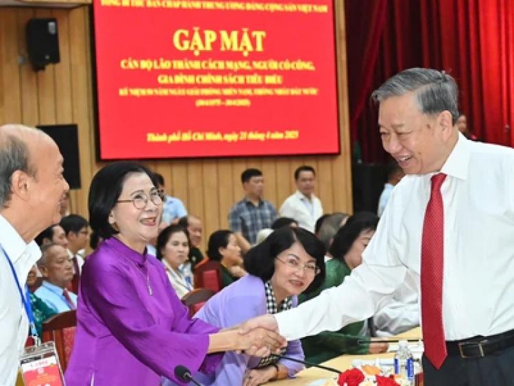 Tổng Bí thư Tô Lâm gặp mặt cán bộ lão thành cách mạng